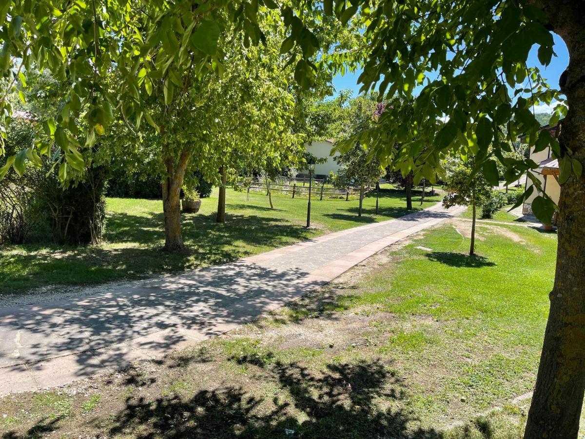 Agriturismo Cupello Cagnano Amiterno Exteriér fotografie